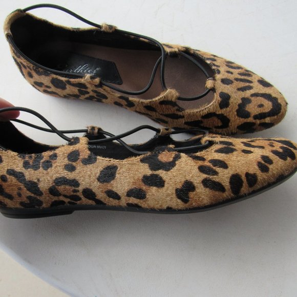 Earth Origins Shoes - Leopard Print Leather Earth Shoes 9B